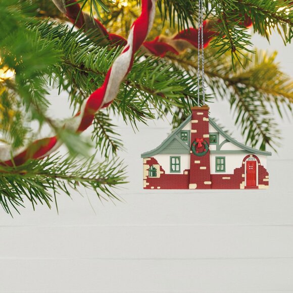 New! Traditional Tudor Hallmark Keepsake Christmas Ornament 2023 Nostalgic House - Picture 5 of 5